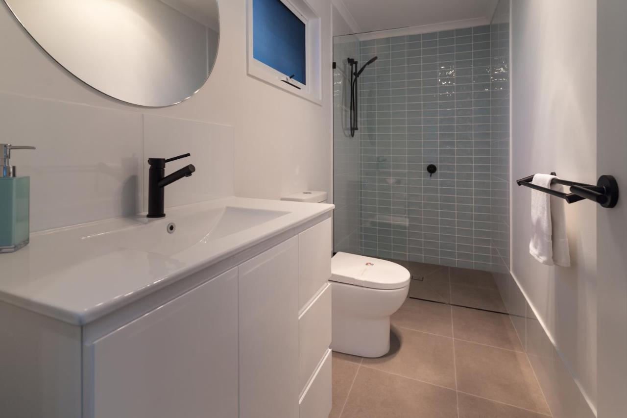 Hotel Poinciana At Cooee Bay Yeppoon Esterno foto